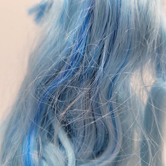 Monster High Doll Ghoulia Yelps 10.5" Tall Blue Red Dead Tired Accessories - Picture 12 of 12